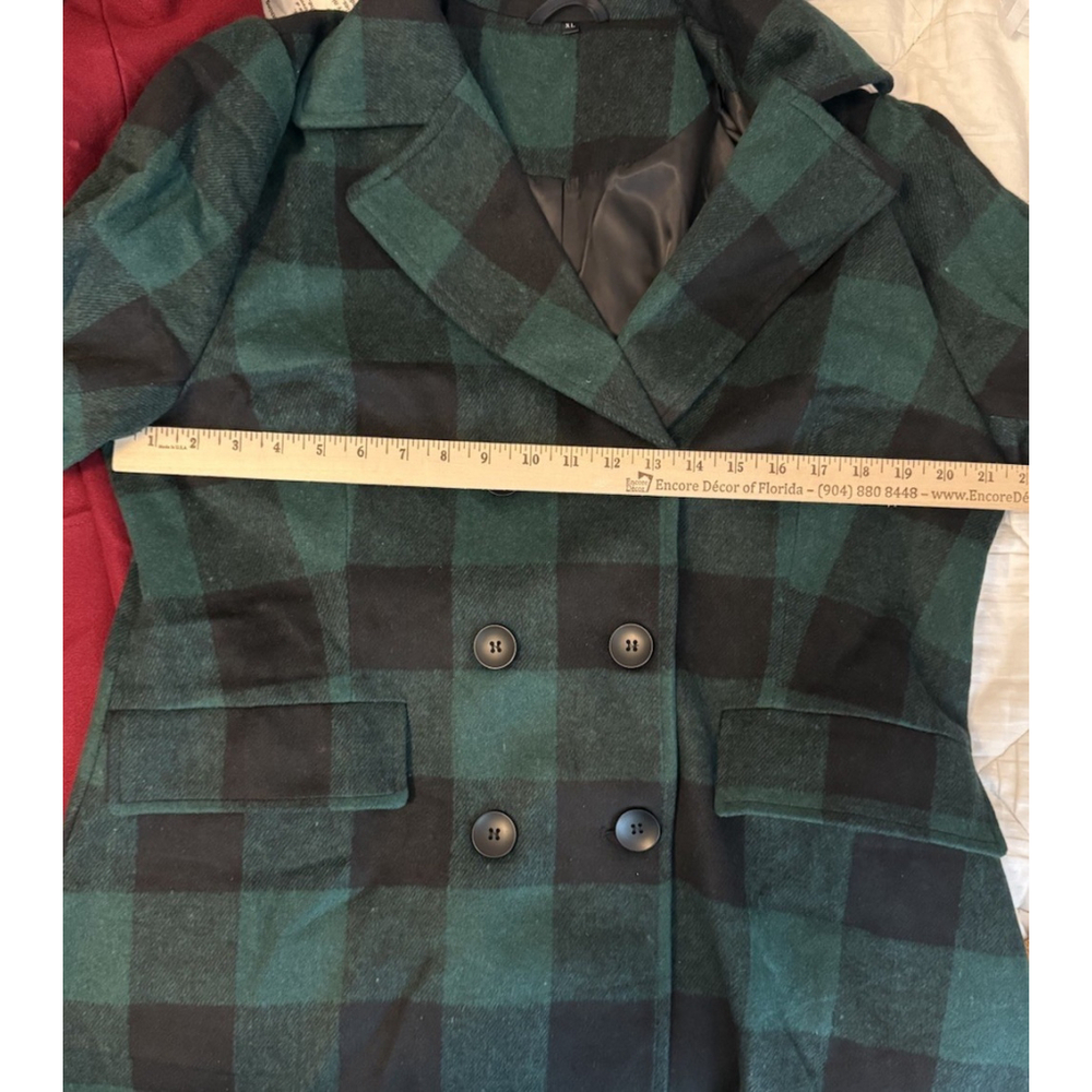NWOT Green And Black Plaid Women’s Coat XL, Holiday , Warm, Pea Coat, Winter - Picture 7 of 9
